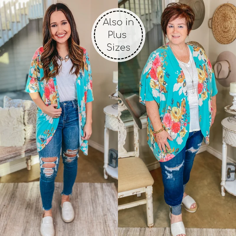 Last Chance Size S | Toes in the Sand Floral Print Kimono in Mint