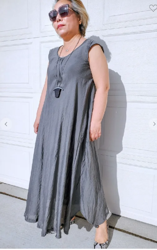 Sleeveless Silk-like Maxi Dress