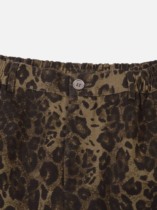 aelfric-eden-big-pocket-leopard-print-shorts