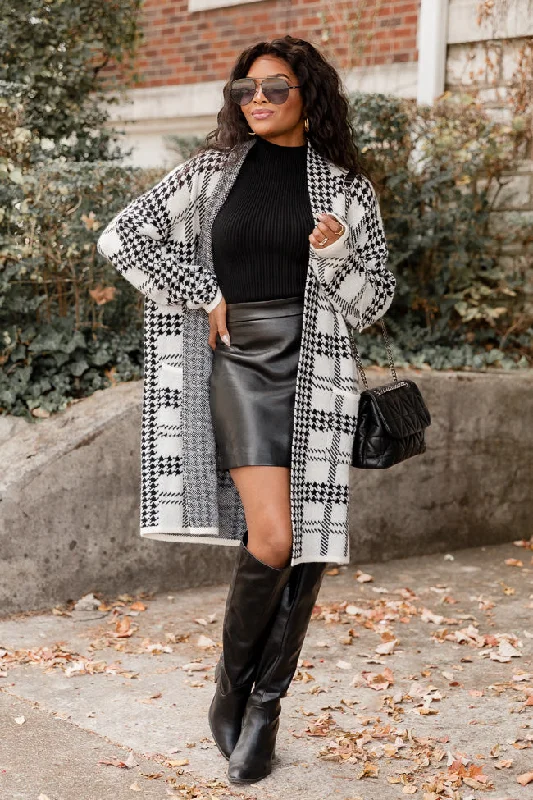 black-houndstooth-cardigan