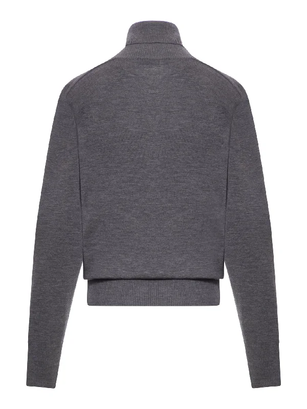 burberry_wool-sweater_grey_8095113-a1391midgrey