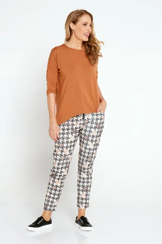 camella-pants-black-brown-houndstooth