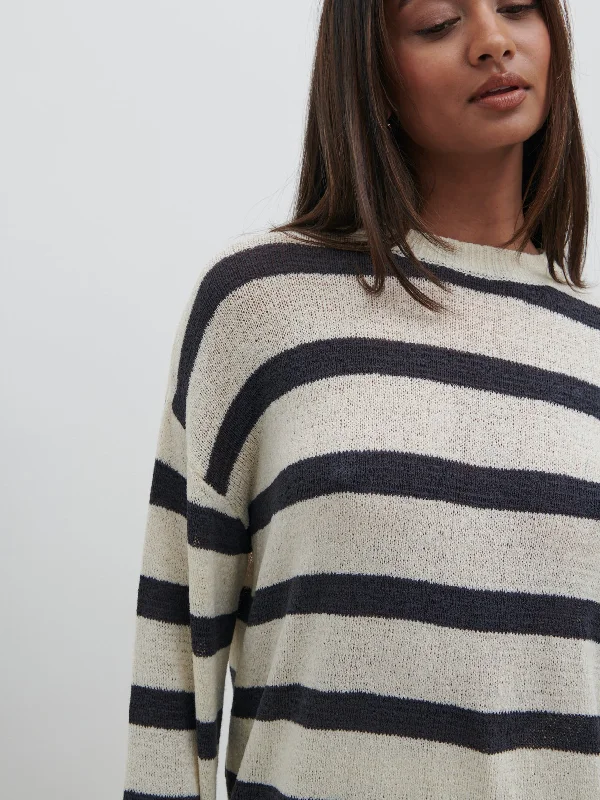 dakota-stripe-knit-jumper-cream-and-navy