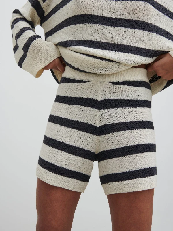 dakota-stripe-knit-shorts-cream-and-navy