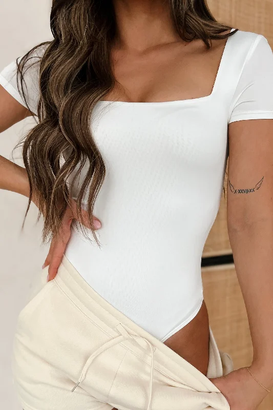 simply-styled-short-sleeve-square-neck-bodysuit-white